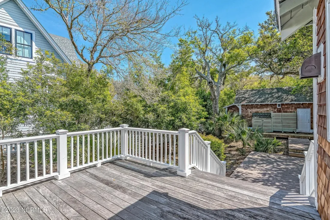 Spacious 5-Bedroom Beach Home Floor Plan with CAD Designs