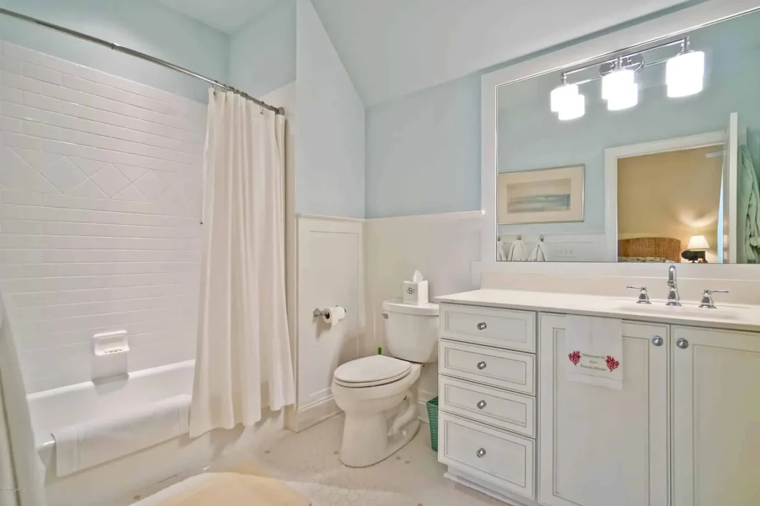 Charming 2-Story House Plan with 3 Beds, CAD Blueprint, and Craftsman Design