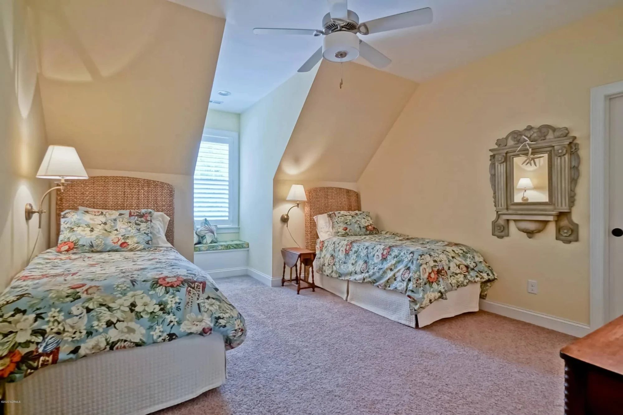 Charming 2-Story House Plan with 3 Beds, CAD Blueprint, and Craftsman Design