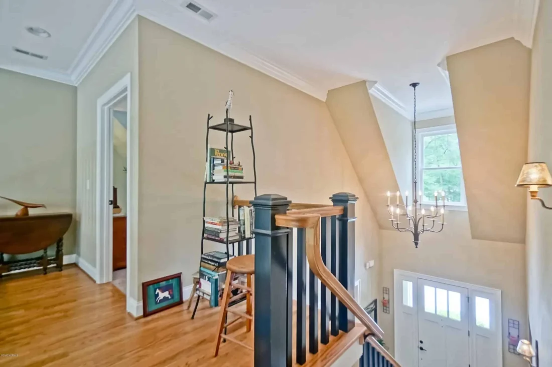 Charming 2-Story House Plan with 3 Beds, CAD Blueprint, and Craftsman Design