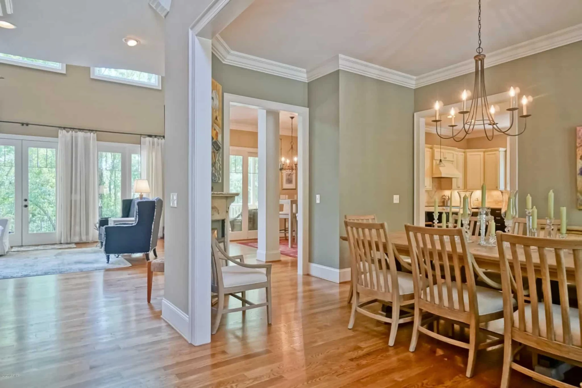 Charming 2-Story House Plan with 3 Beds, CAD Blueprint, and Craftsman Design