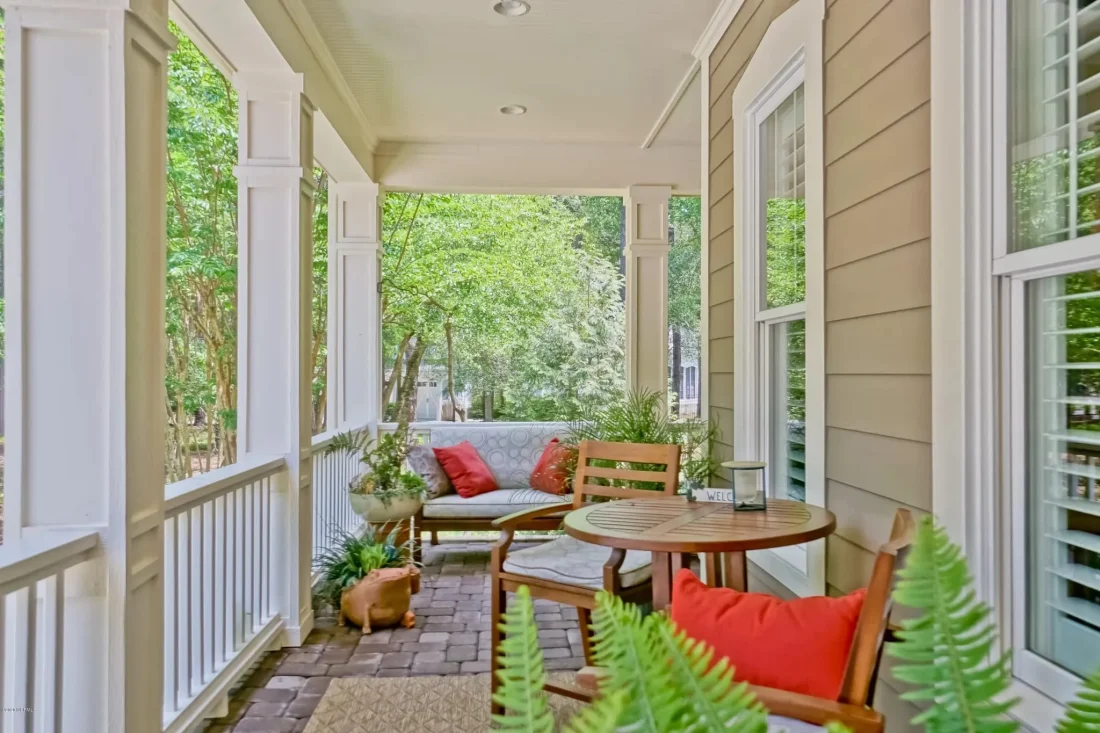 Charming 2-Story House Plan with 3 Beds, CAD Blueprint, and Craftsman Design