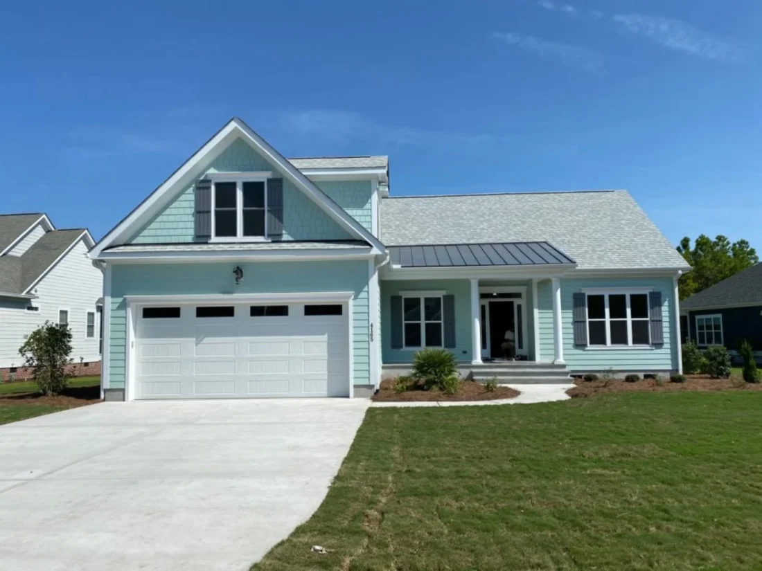 Charming-Home-Plan-with-Coastal-and-Craftsman-Designs (1)