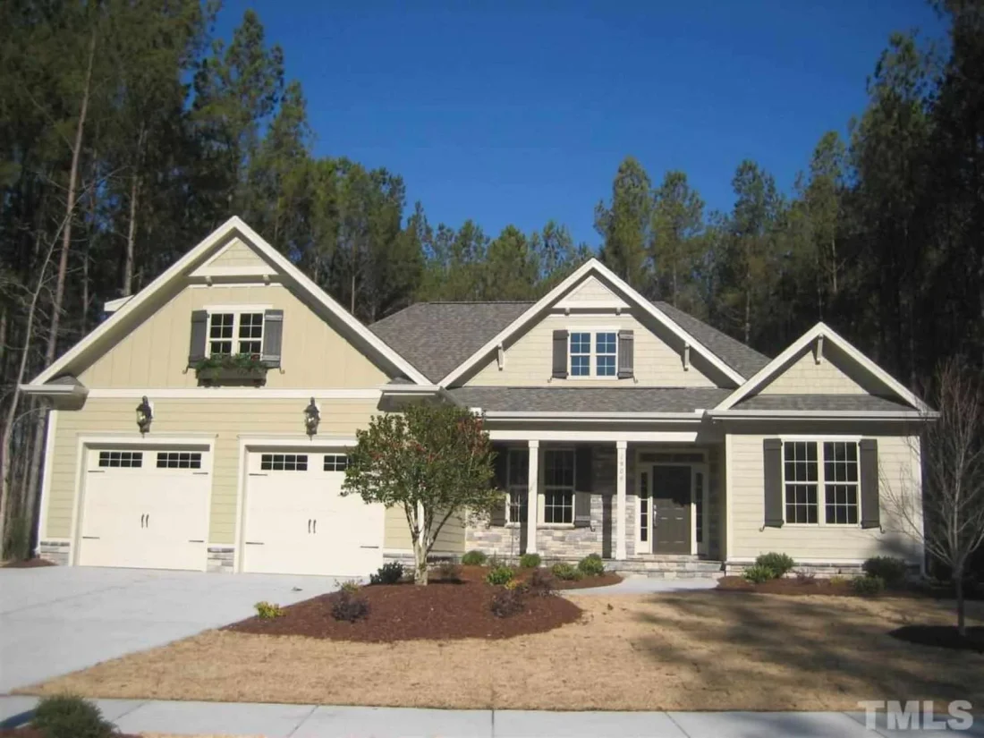 Craftsman House Plan with 2 Stories, Open Layout & 4 Bedrooms