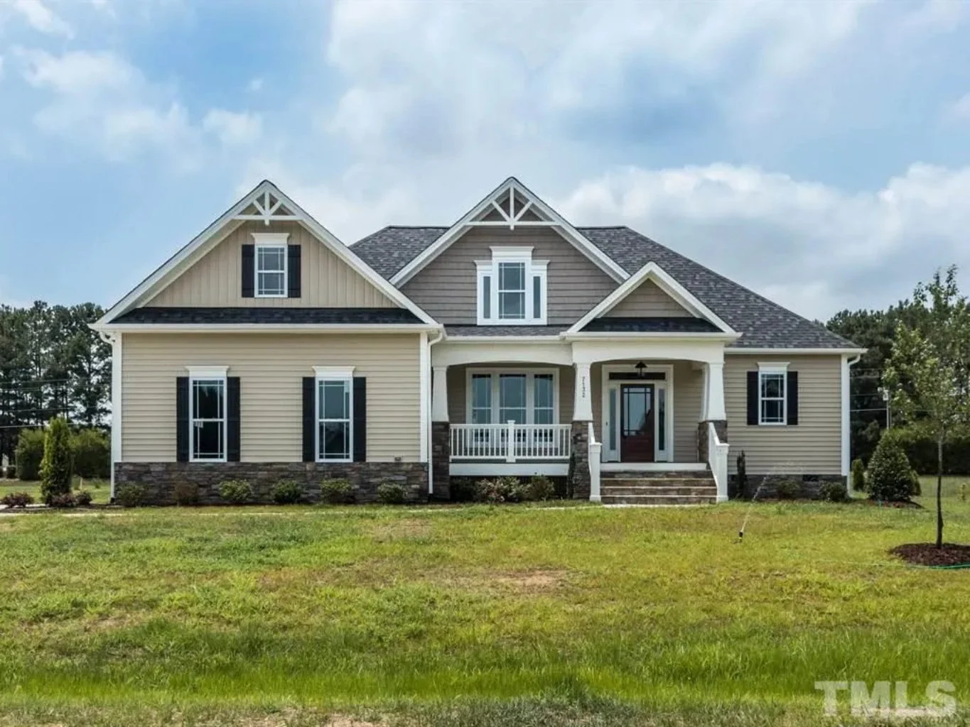 Craftsman Home Floor Plan with CAD Designs and Blueprints