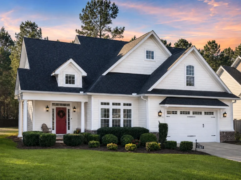 11-1022 HOUSE PLAN – Craftsman Home Plan – 3-Bed, 2-Bath, 2,601 SF