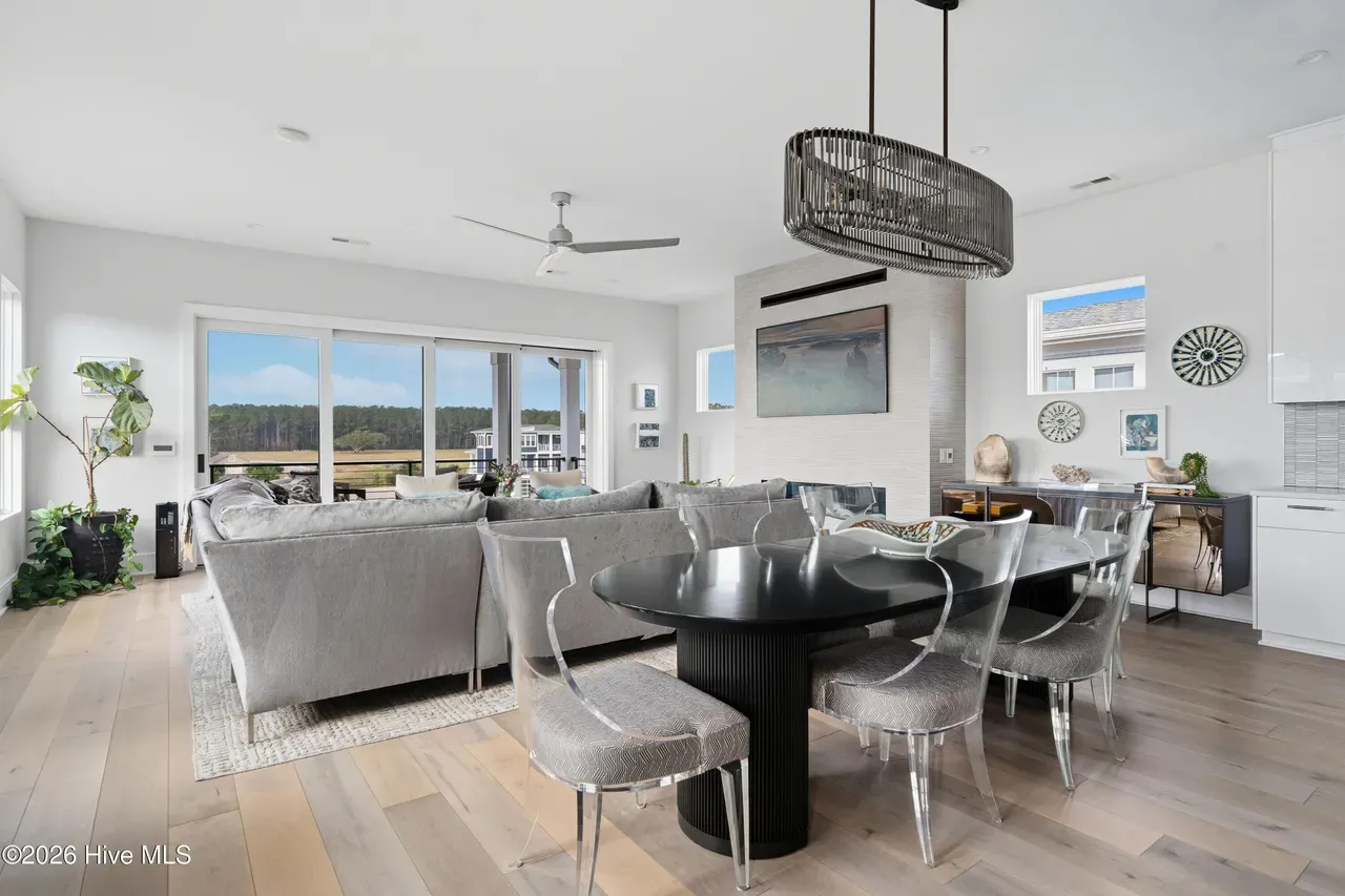 coastal contemporary (13)