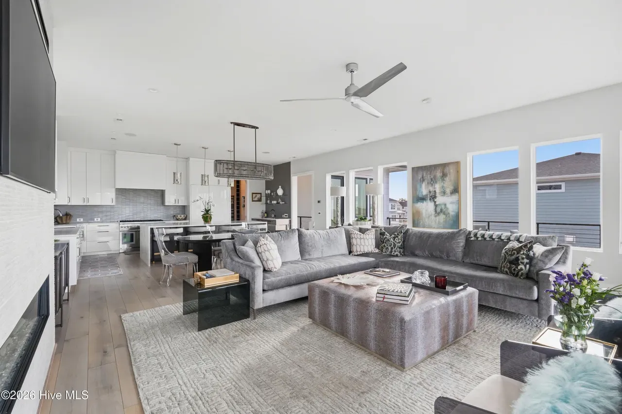 coastal contemporary (16)