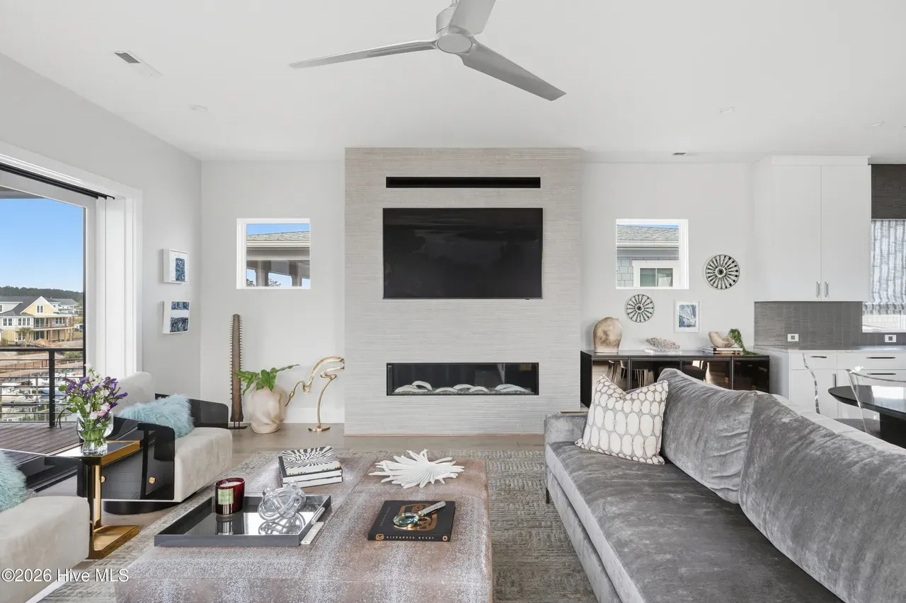 coastal contemporary (18)
