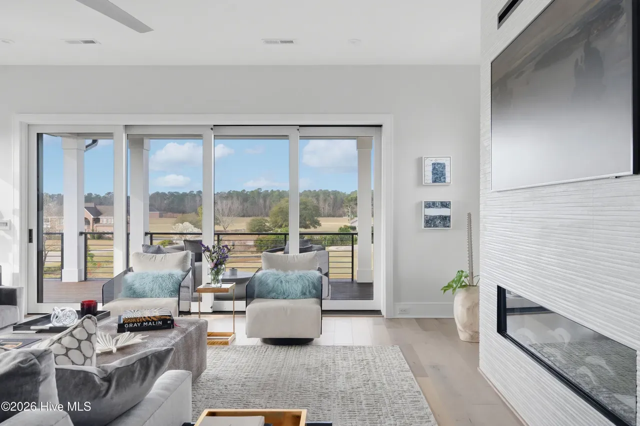 coastal contemporary (19)