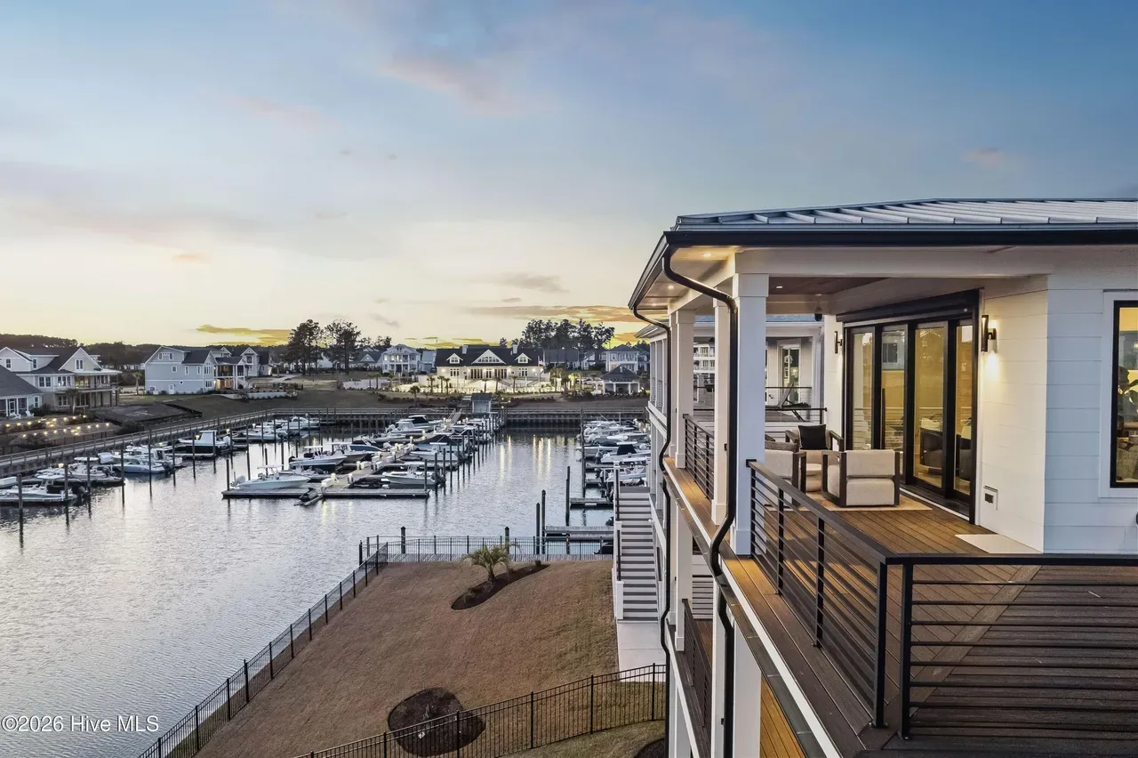 coastal contemporary (30)