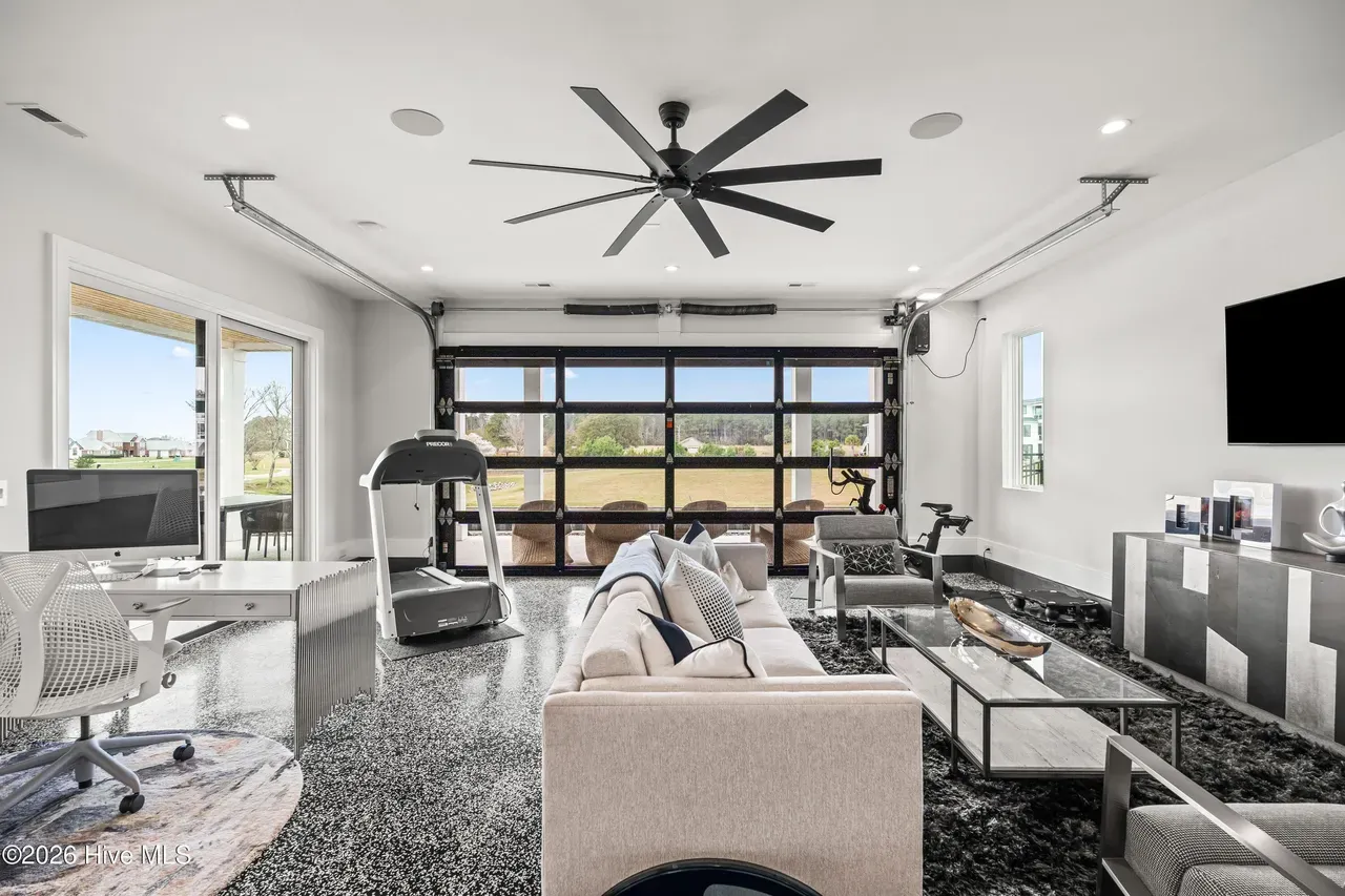 coastal contemporary (75)