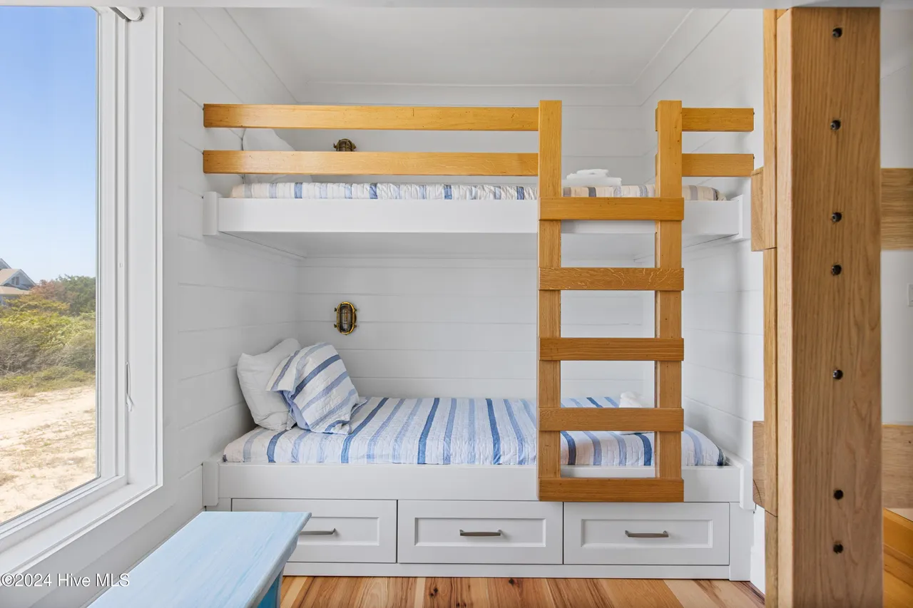 coastal luxury (12)