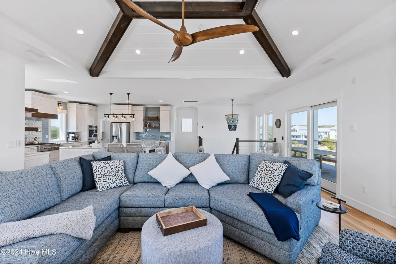 coastal luxury (14)