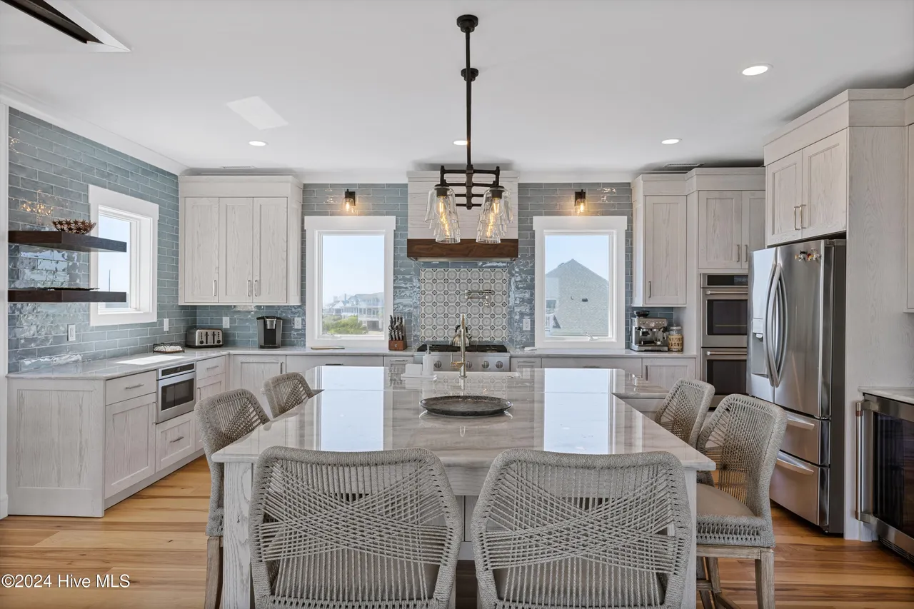 coastal luxury (16)