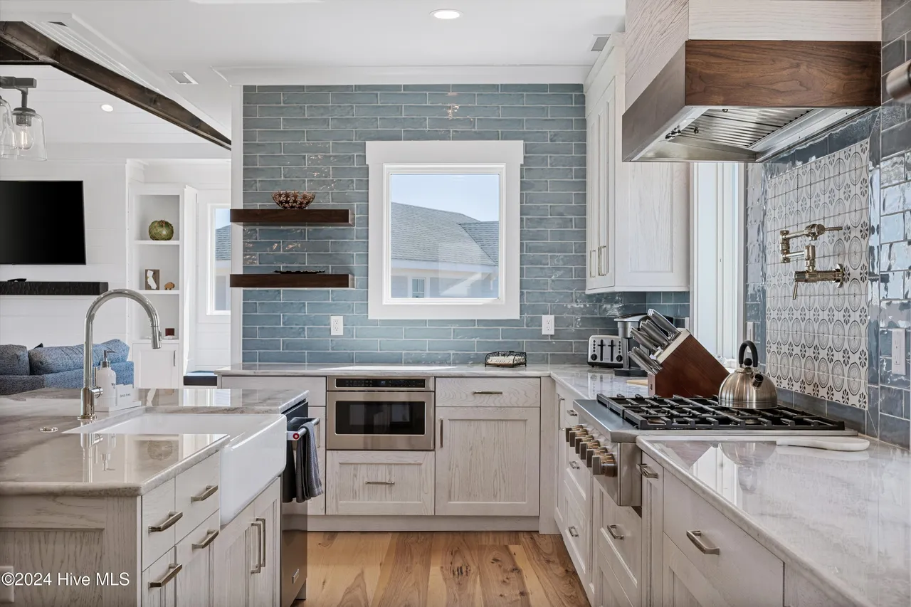 coastal luxury (19)