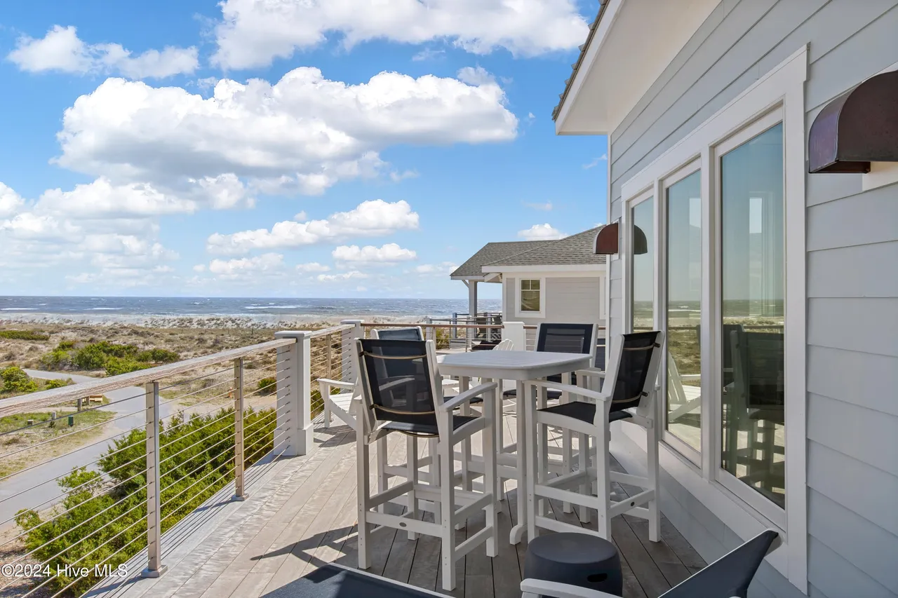 coastal luxury (33)