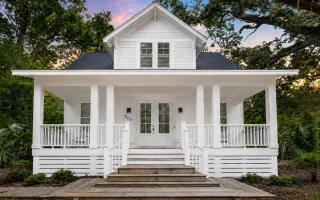 21-2680 HOUSE PLAN - Coastal Cottage Home Plan - 3-Bed, 2.5-Bath, 1,695 SF