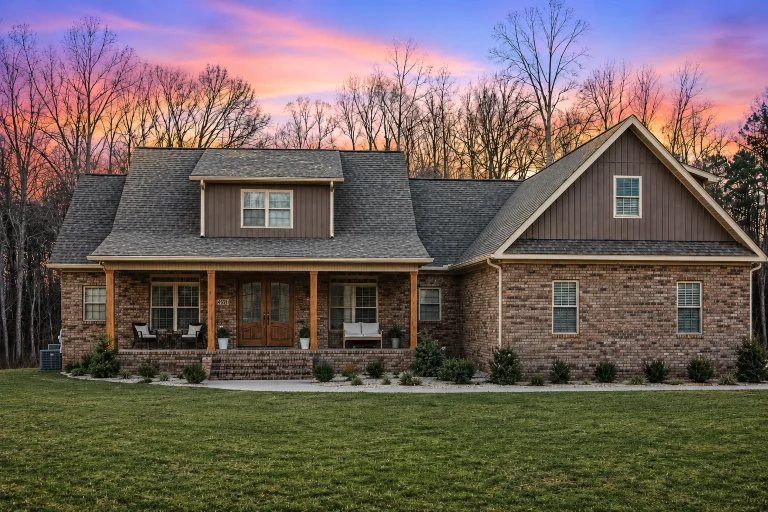 21-2300 HOUSE PLAN -Traditional Craftsman Home Plan - 5-Bed, 4-Bath, 3,219 SF