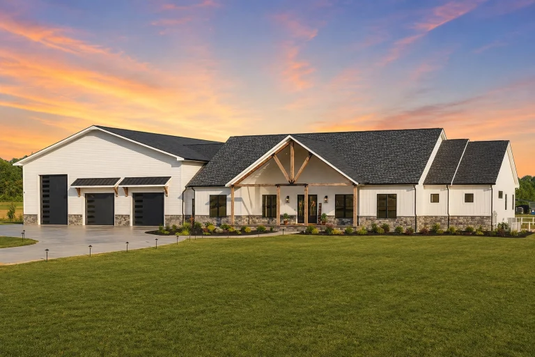 21-3437 HOUSE PLAN - Modern Farmhouse Home Plan - 3-Bed, 4-Bath, 4,038 SF