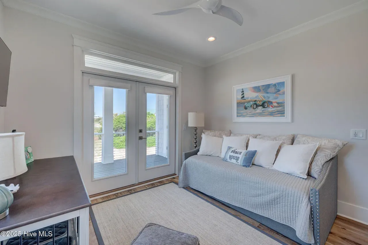 COASTAL (40)