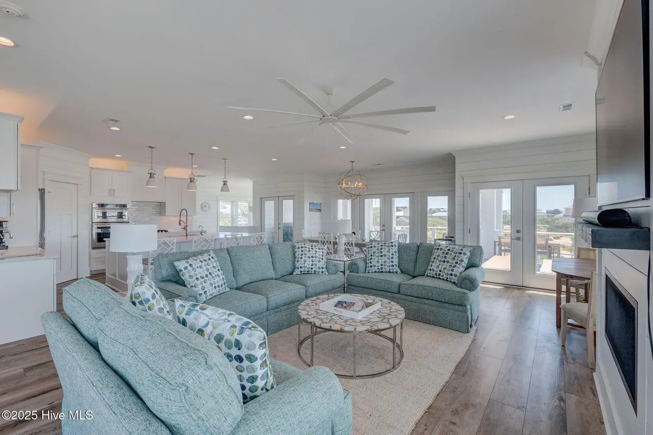 COASTAL (44)