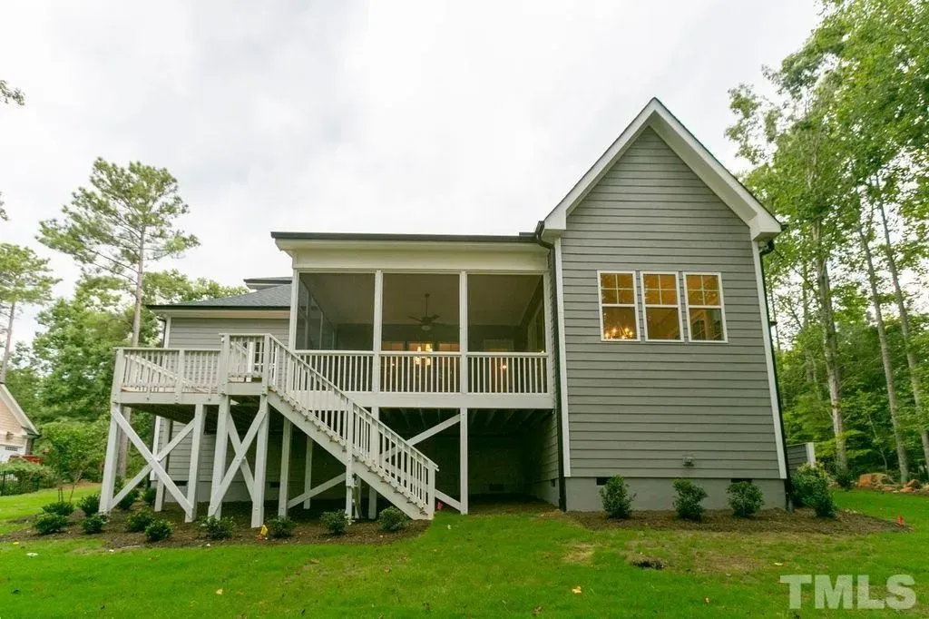 Farmhouse (30)