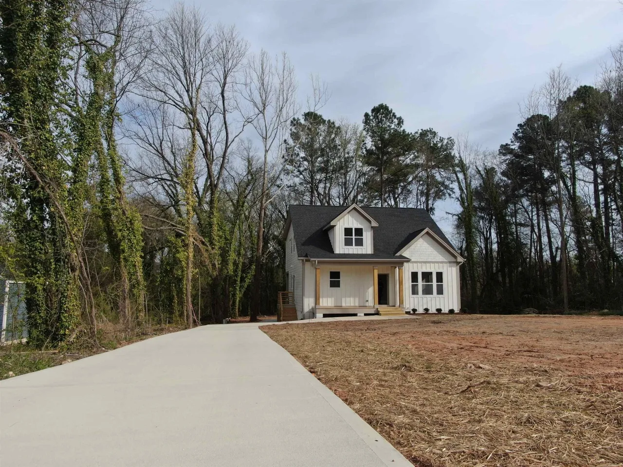 COTTAGE (25)