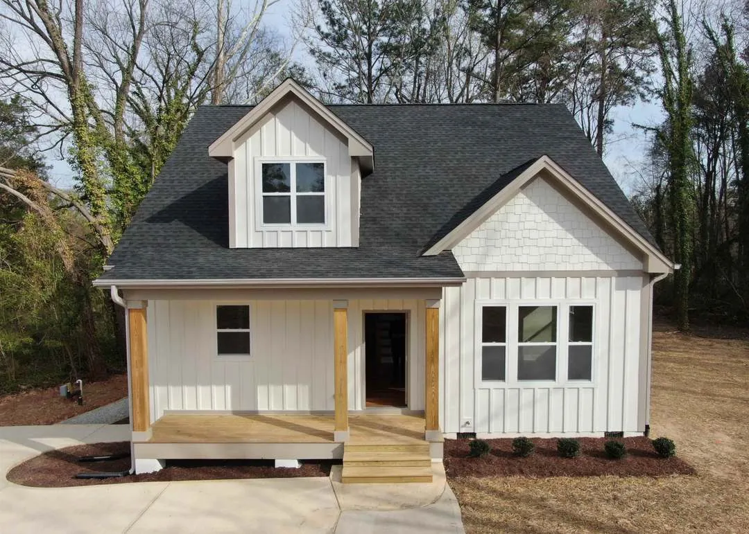 COTTAGE (40)