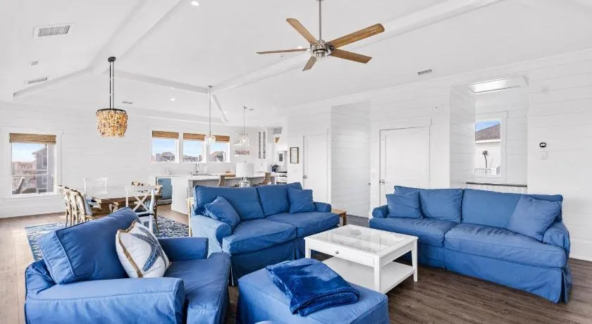 Coastal Farmhouse (31)