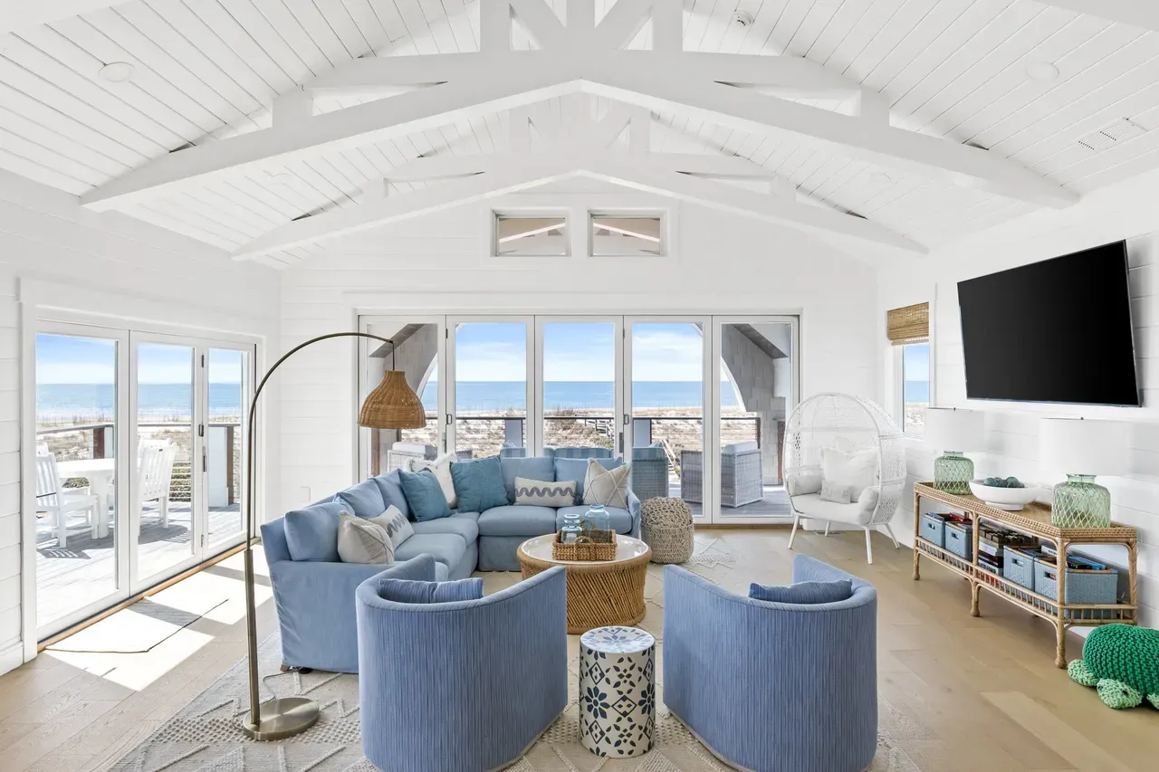 coastal luxury (7)