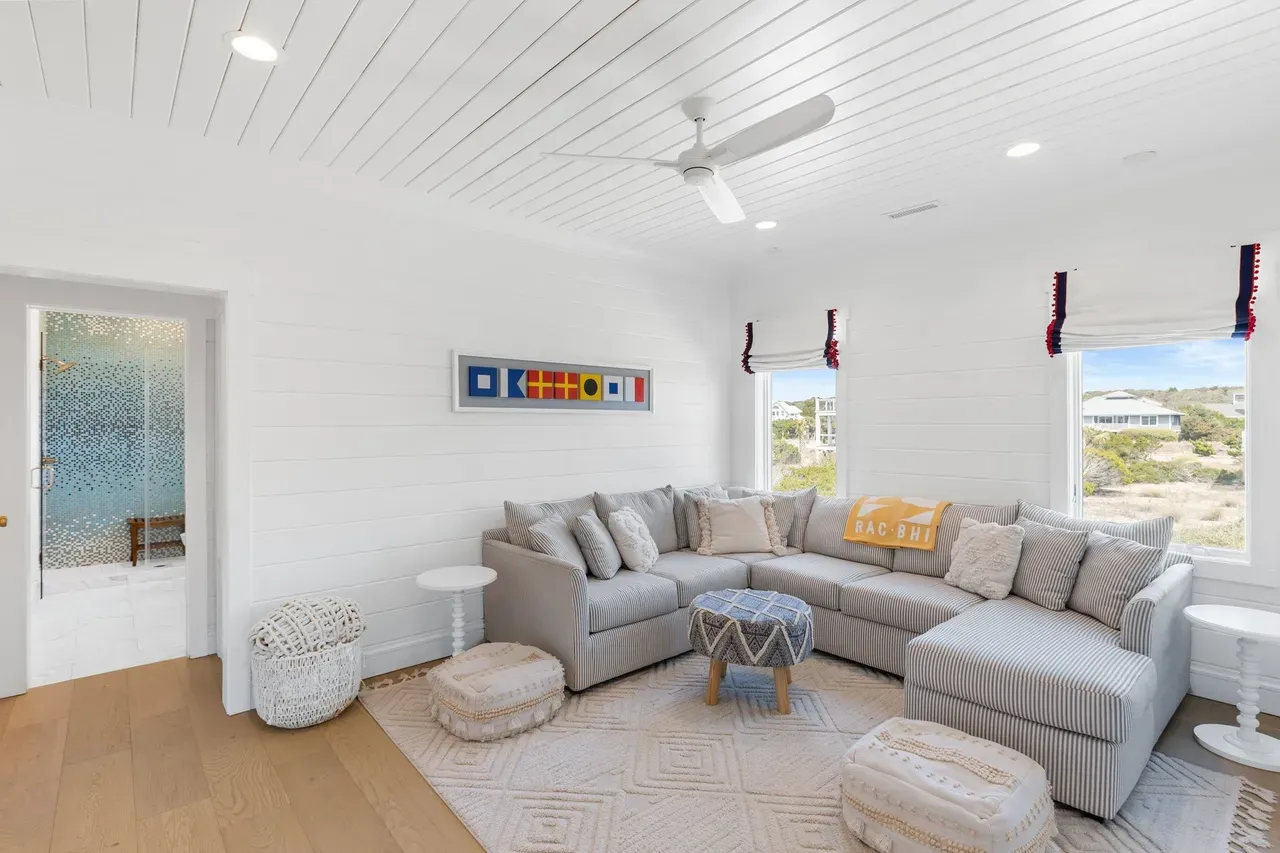 coastal luxury (12)