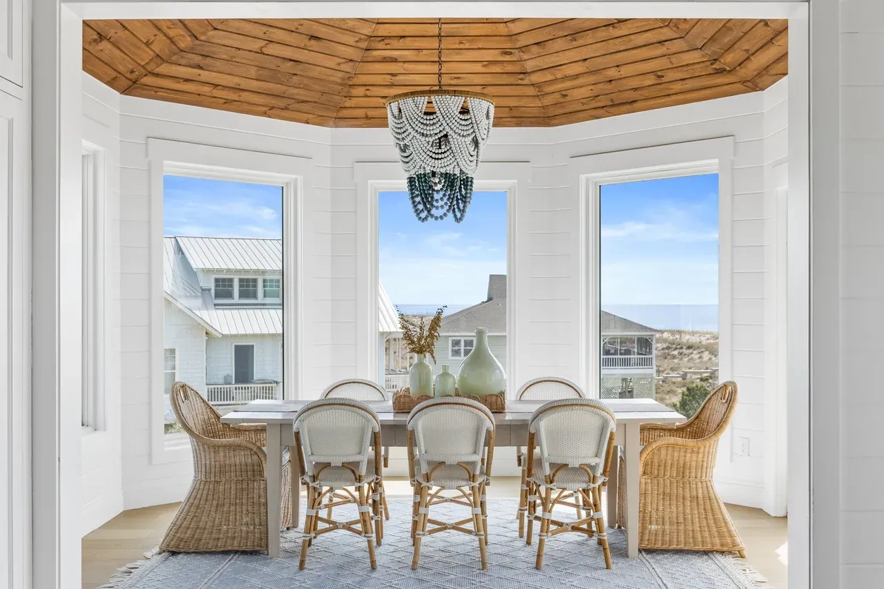 coastal luxury (15)