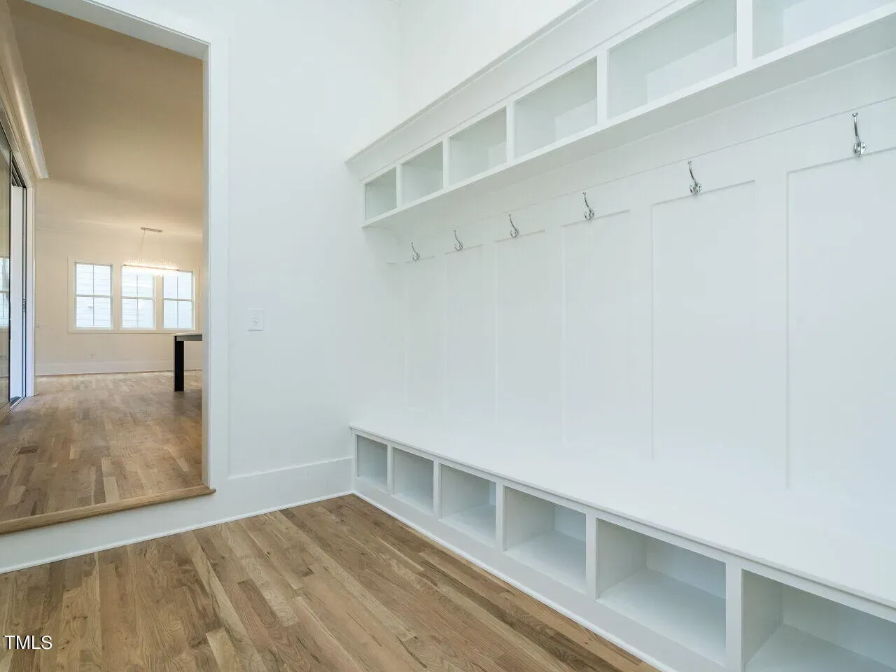 modern farmhouse (21)