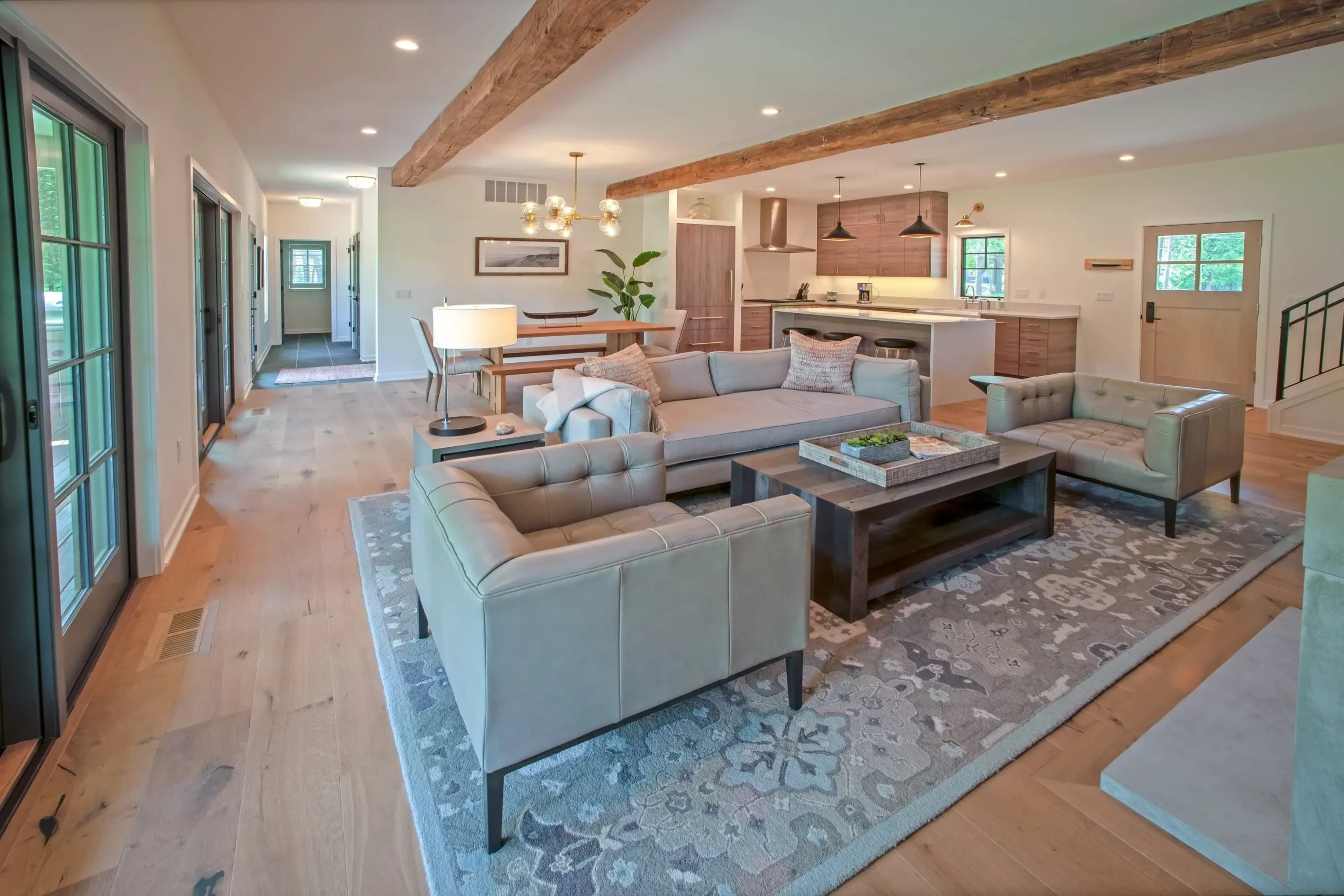 Modern Farmhouse (9)