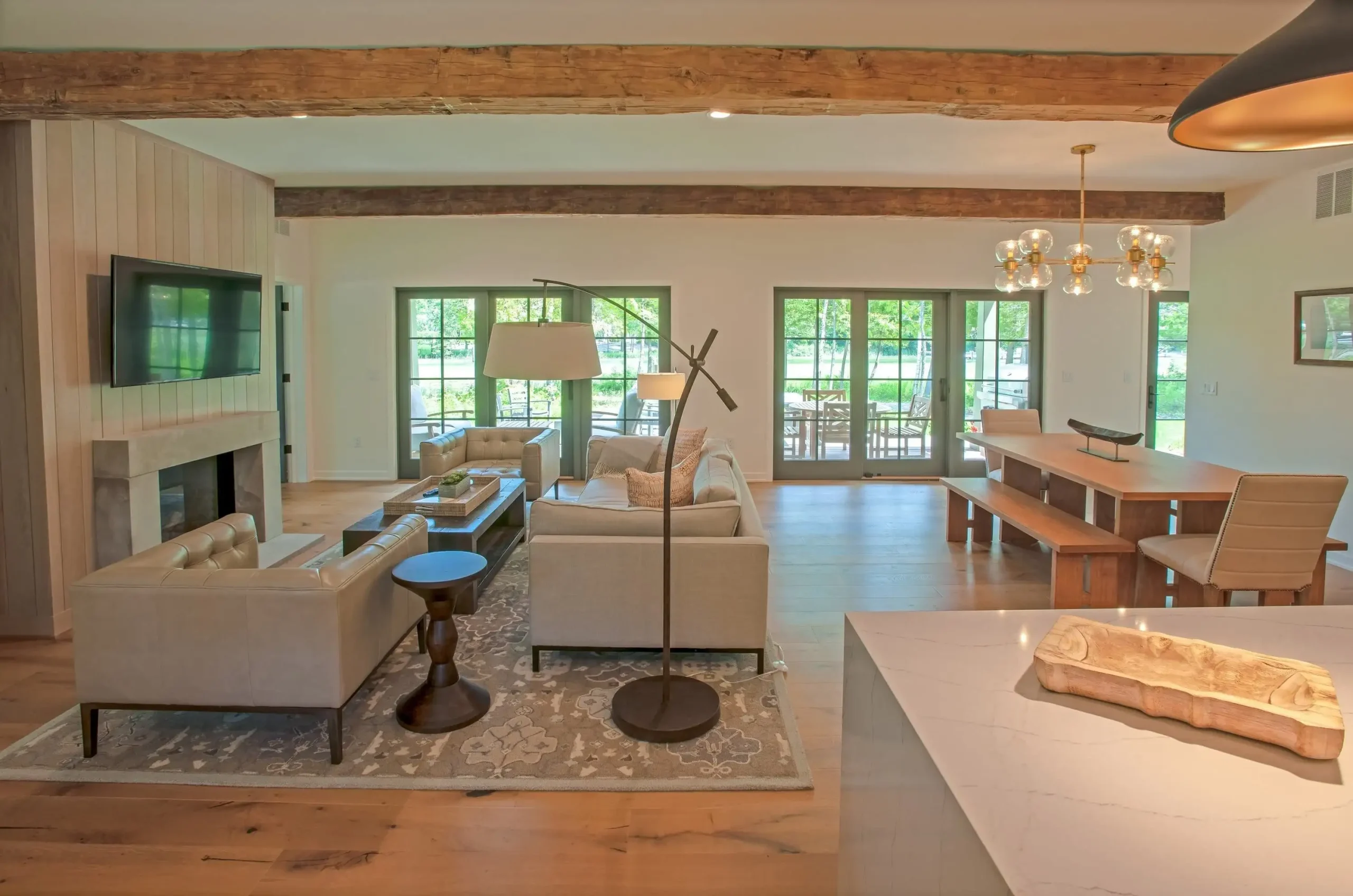 Modern Farmhouse (12)