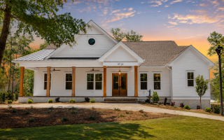 24-1052 HOUSE PLAN - Modern Farmhouse Home Plan - 3-Bed, 2-Bath, 2,781 SF