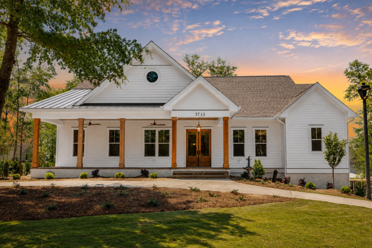 Rustic Craftsman House Plans 18 24-1052 HOUSE PLAN - Modern Farmhouse Home Plan - 3-Bed, 2-Bath, 2,781 SF