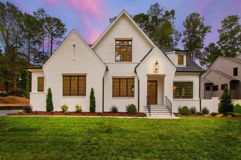 22-1826 HOUSE PLAN - French Country Home Plan - 4-Bed, 5-Bath, 4,277 SF