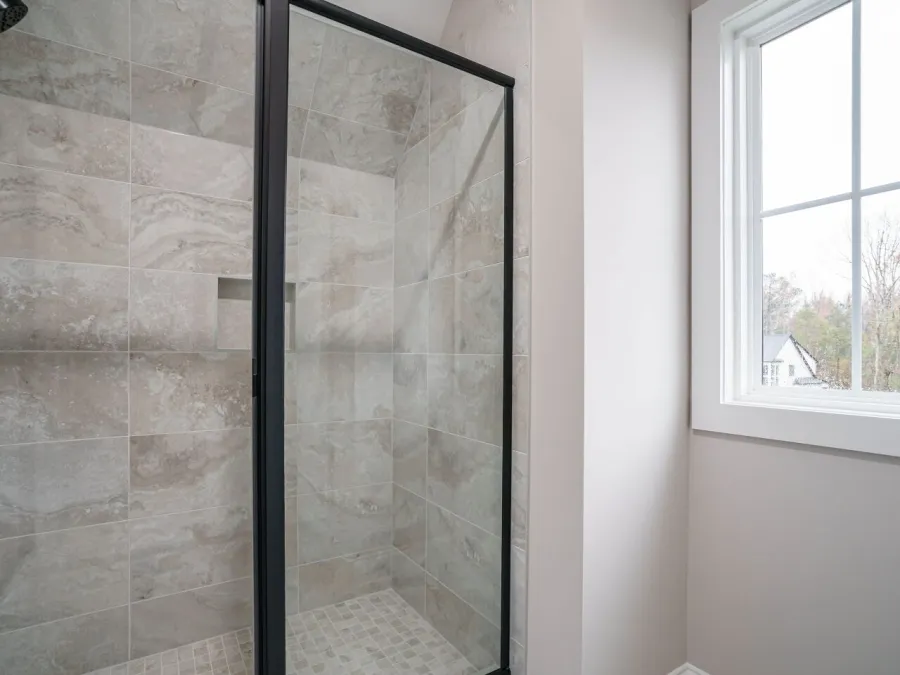 imageye___-_357_0321280x960bathroom